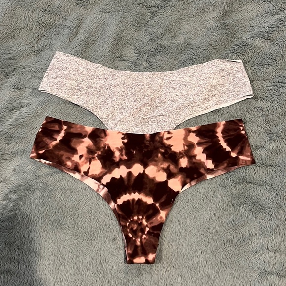PINK Victoria's Secret Other - PINK no show thongs